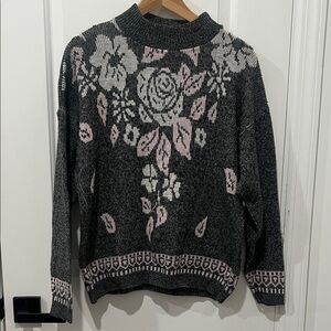 Vintage Floral Patterned Gray and Pink Sweater, Size Small/Medium
